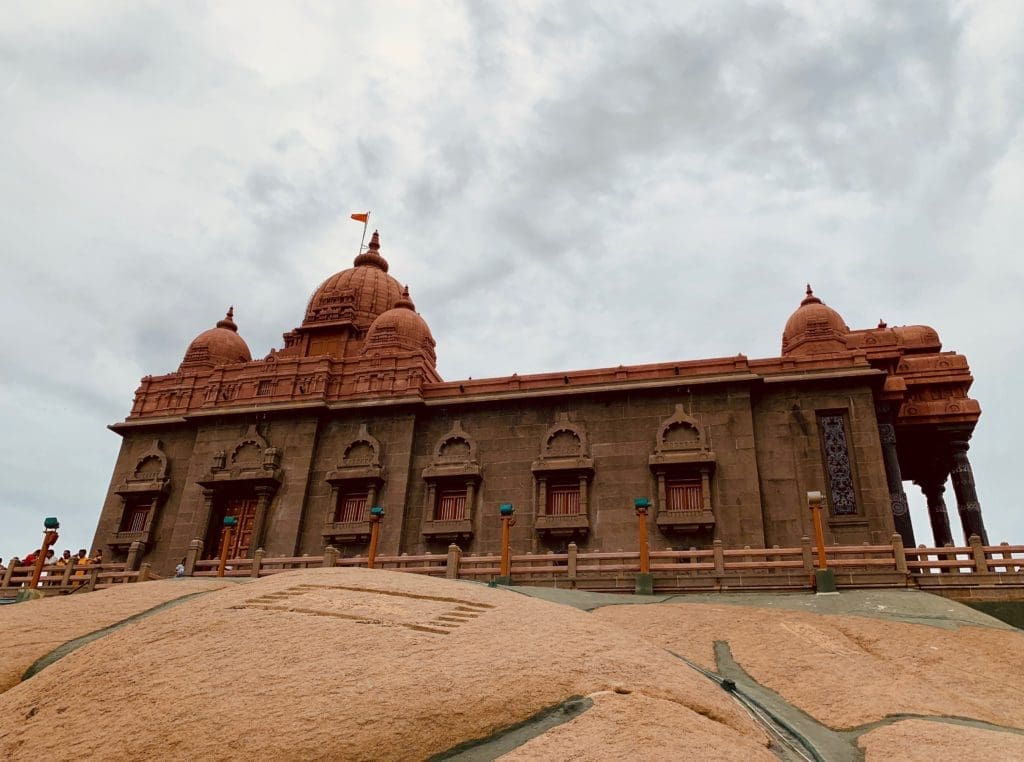 kanyakumari-india-vivekananda-memorial-up-close