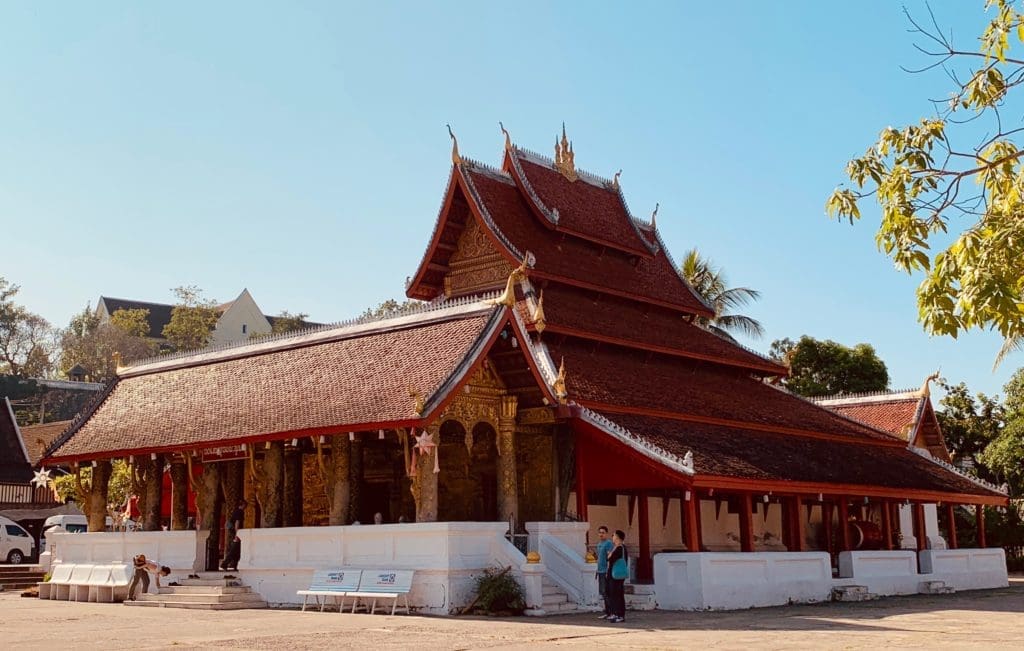 Wat-Mai-Suwannaphumaham-temple-in-luang-prabang