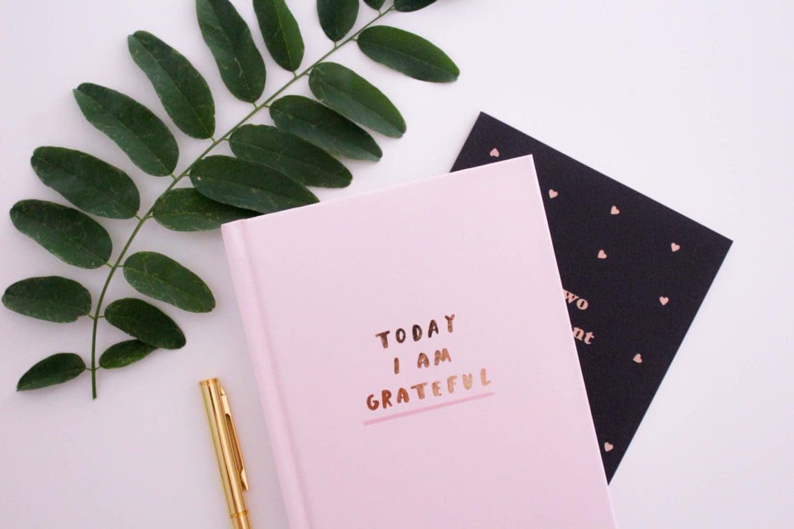 self-improvement-in-2020-journal-gratitude-journal