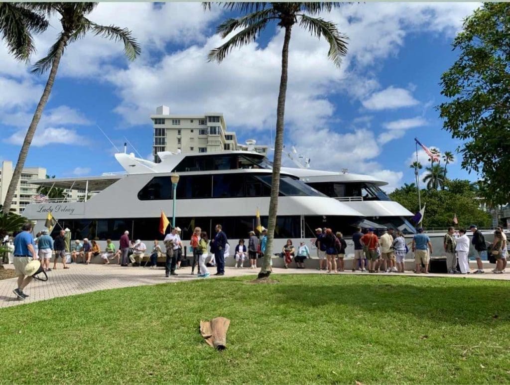 things-to-do-in-delray-beach-florida-boat-cruise-on-intercoastal