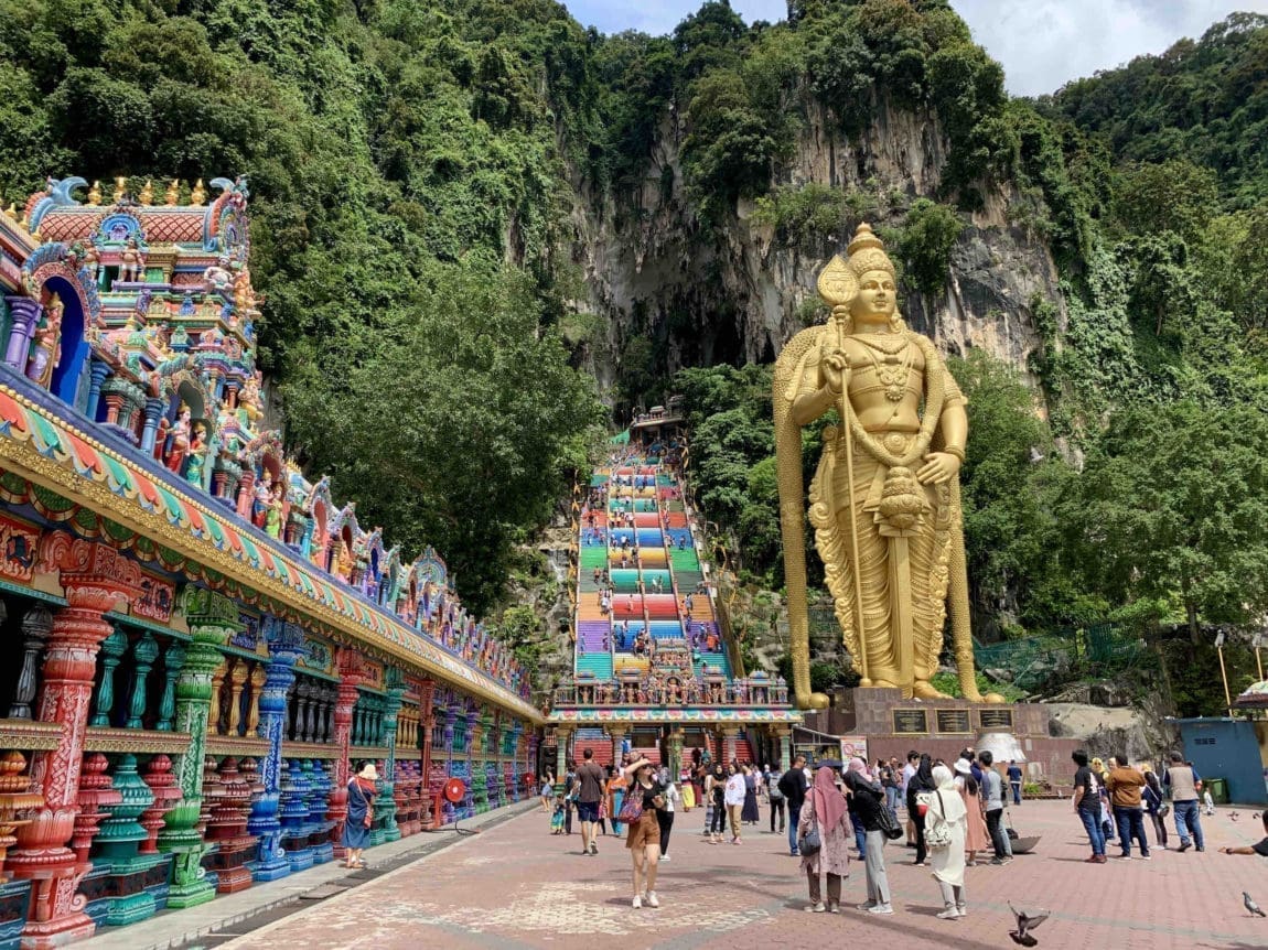 things-to-do-in-kuala-lumpur-visit-batu-caves