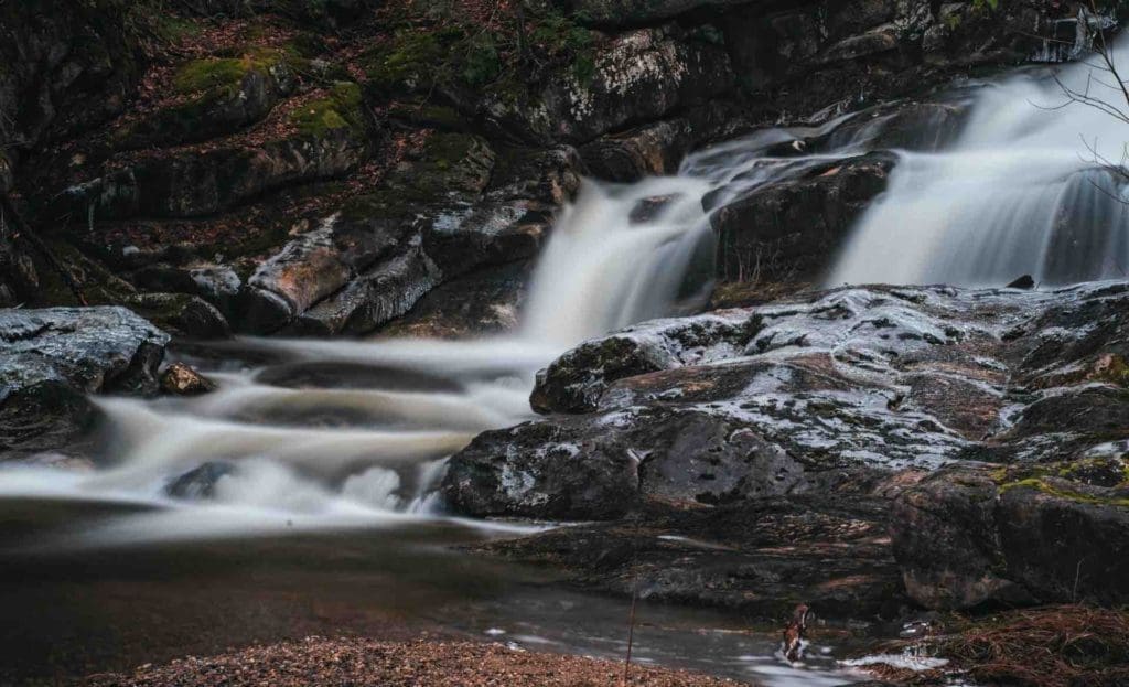 water-fall-in-kent-connecticut