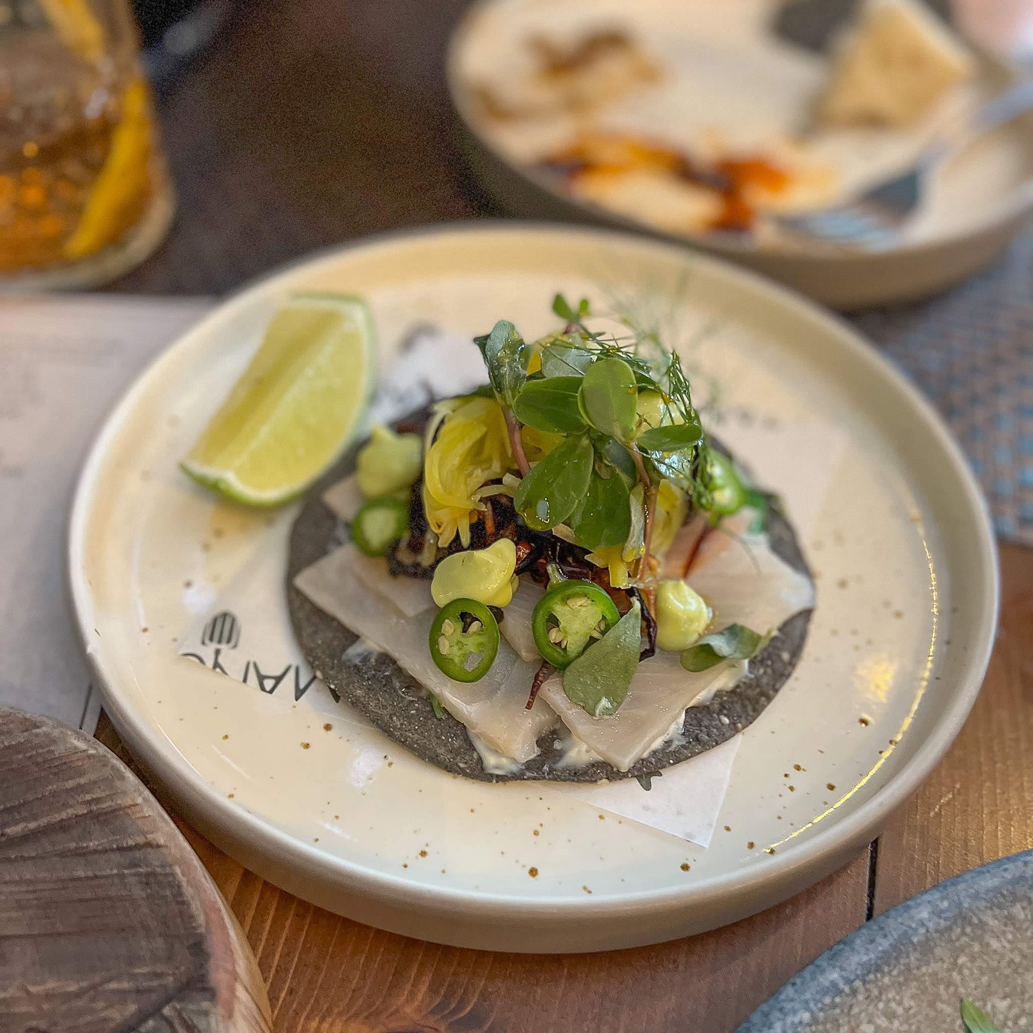 yellow-tail-tostada-jazamango-restaurant-todos-santos-mexico