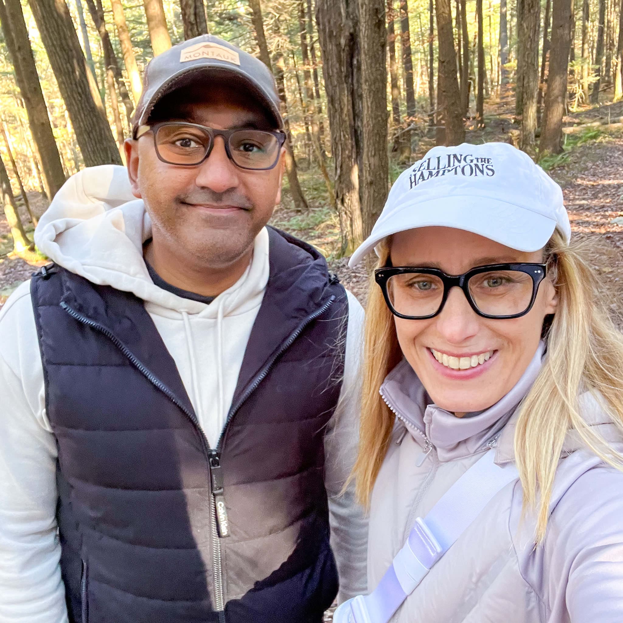 merry-and-husband-enjoying-a-hike-pittsfield-massachusetts