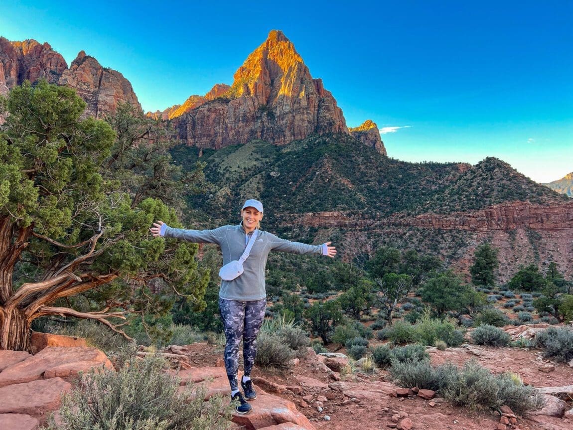 Merry-Enjoying-zion-national-park-in-utah