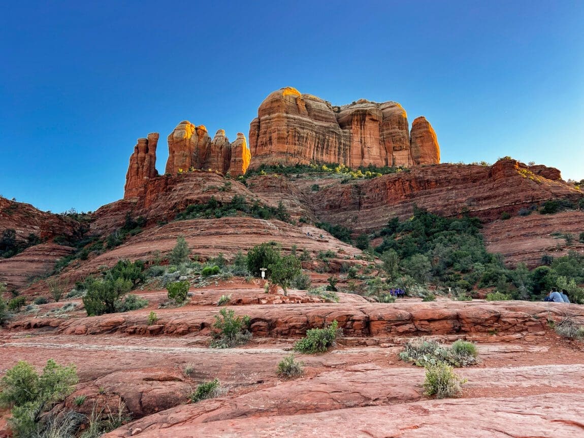 cathedral-rock-vortex-must-visit-3-days-in-sedona